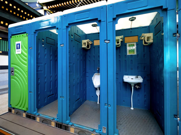 Best Portable restroom trailer rental  in Lexington, TX